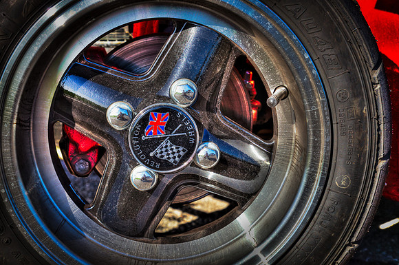 Trackday-Lurcy-levis-204_5_6_tonemapped-Edit